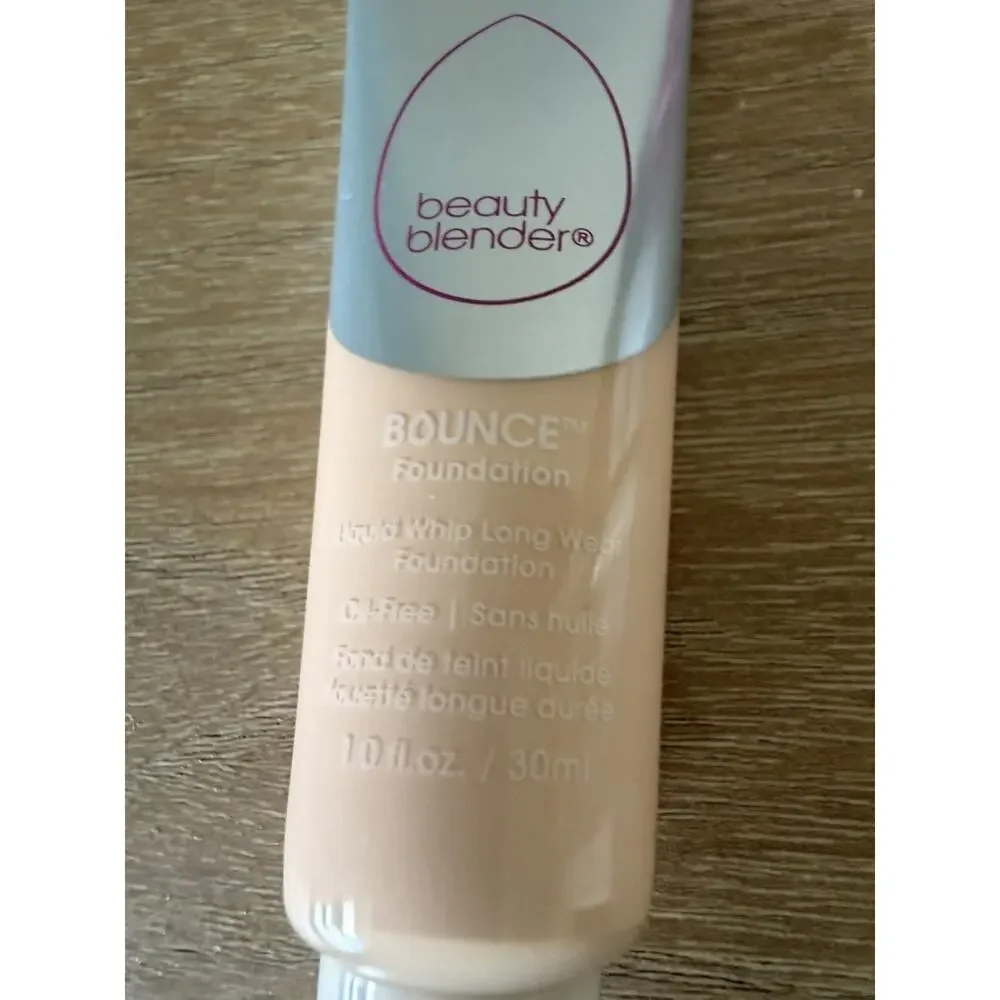 Beautyblender Bounce Liquid Whip Foundation 1oz NEW IN BOX